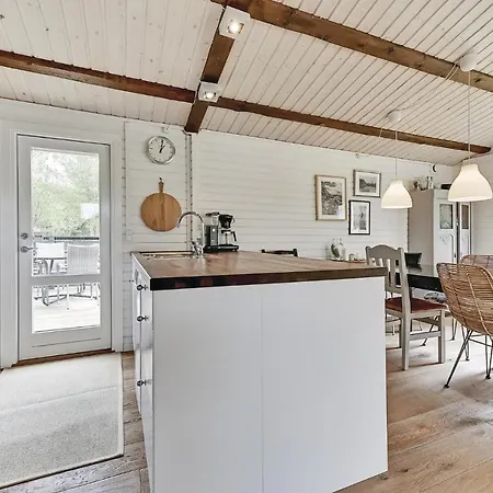 Four-bedroom Holiday In Holiday home
