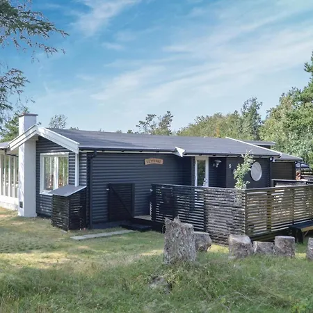 Four-bedroom Holiday In Feriehus Blåvand
